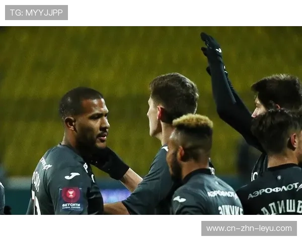 英超战局激烈，精彩反击和战术调整成为亮点，英超打法