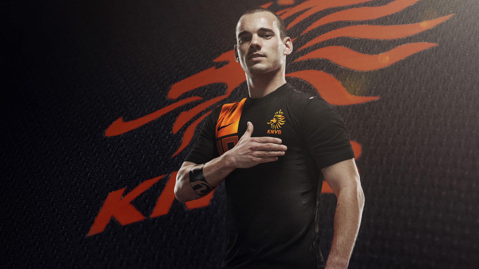 乐鱼体育app官网-蝶泳划频与节奏配合紧密，蝶泳节奏的把握